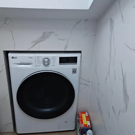 Kameralny Apartament 2 Nieopodal Gdyni New Διαμέρισμα Pogorze
