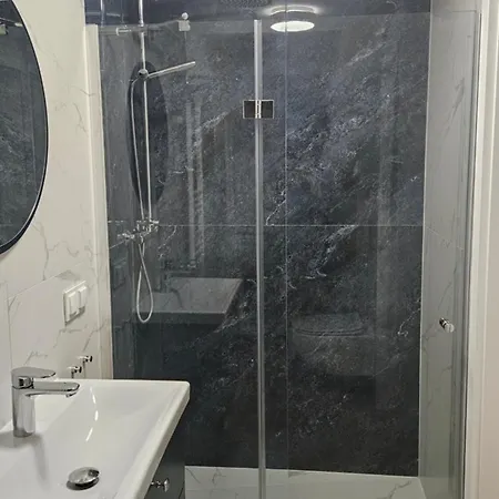 Kameralny Apartament 2 Nieopodal Gdyni New Pogorze