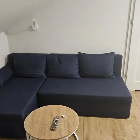 Kameralny Apartament 2 Nieopodal Gdyni New