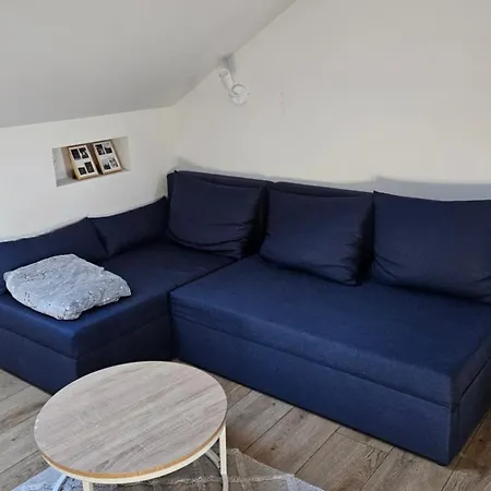 Διαμέρισμα Kameralny Apartament 2 Nieopodal Gdyni New