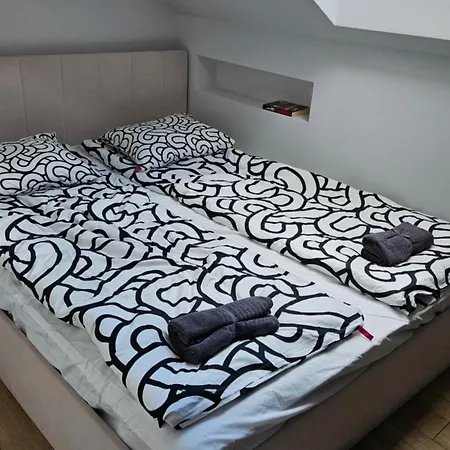 Διαμέρισμα Kameralny Apartament 2 Nieopodal Gdyni New